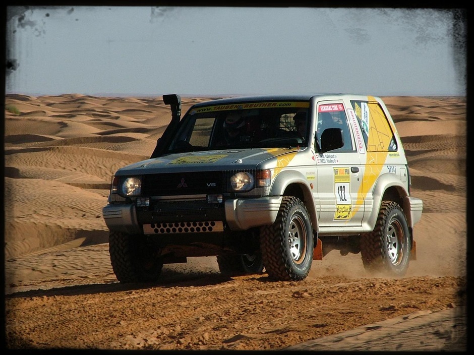 Pajero silber Wüste